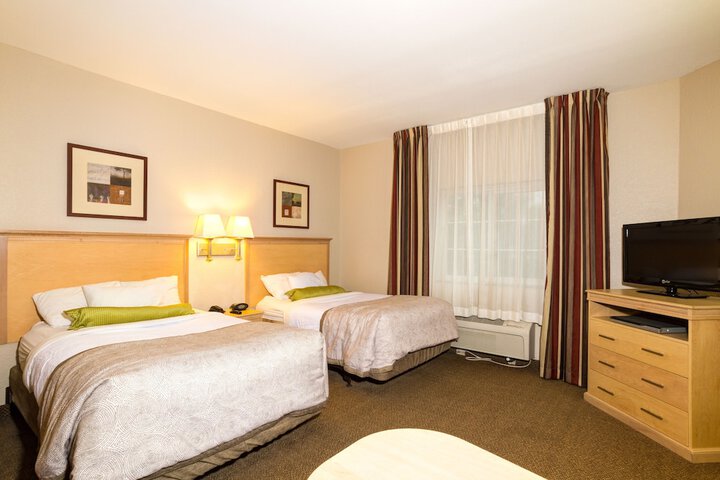 1 Queen Bed Studio Suite (15 of 19)