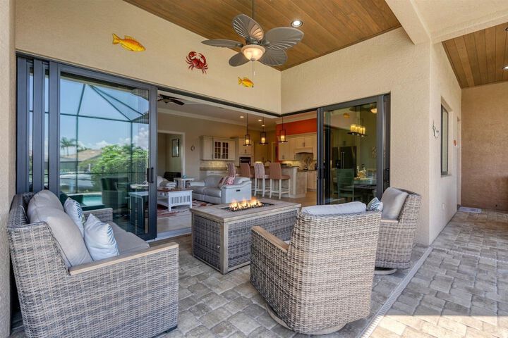 Terrace/Patio 34 of 38