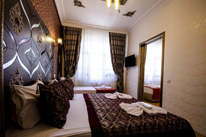 Room 14 of 35
