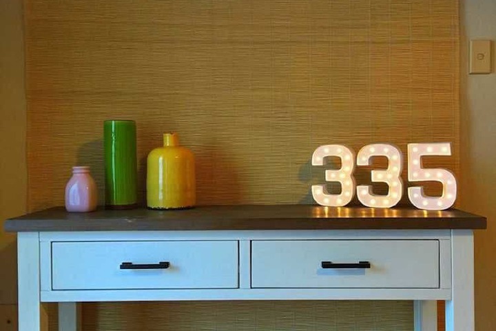 Room 13 of 42