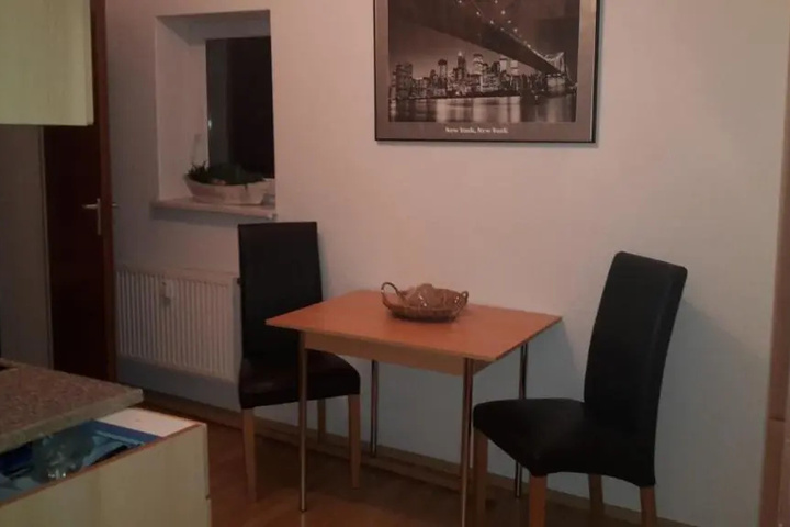 Room 2 of 19