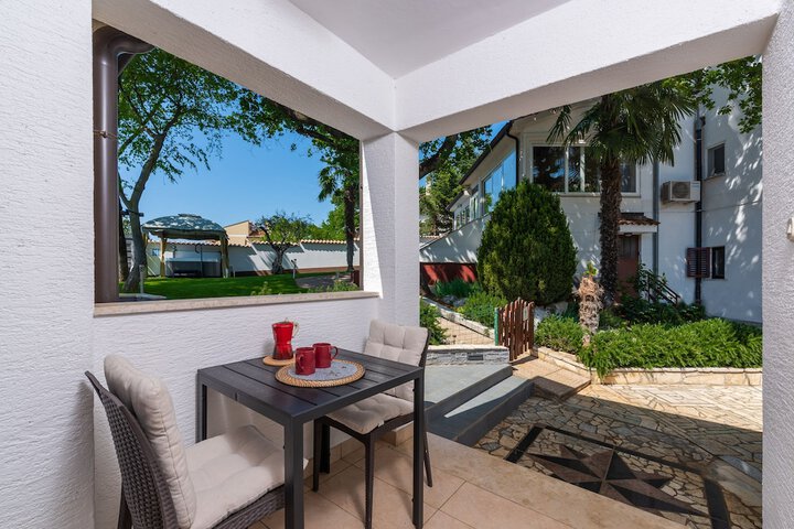 Terrace/Patio 69 of 127