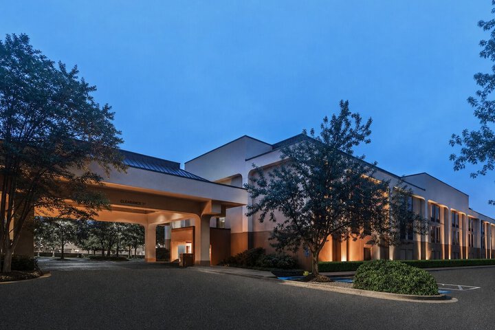 Exterior Photo