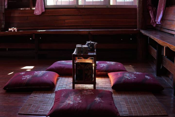 Room 27 of 116
