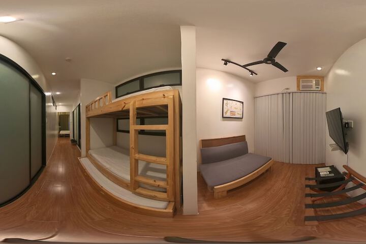 Room 36 of 101