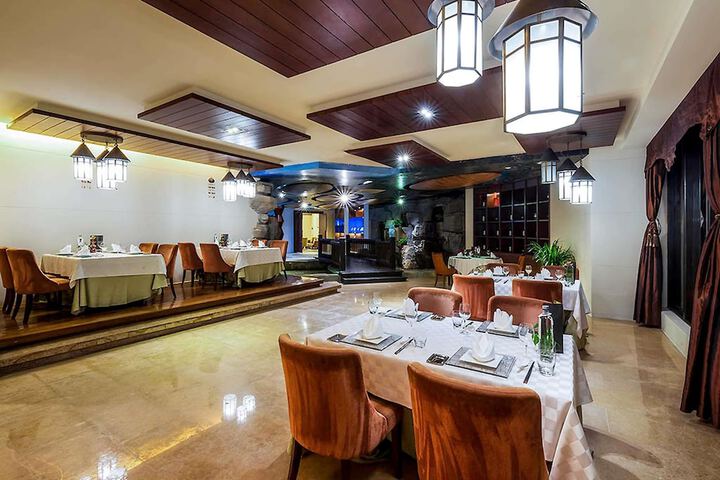 Dining 113 of 152