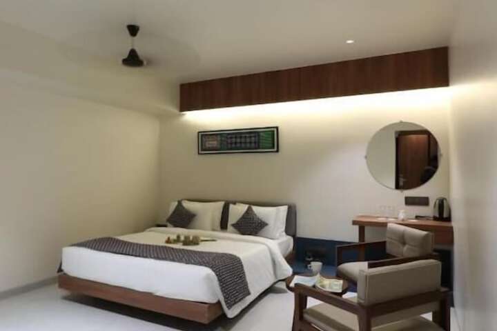 Room 5 of 55