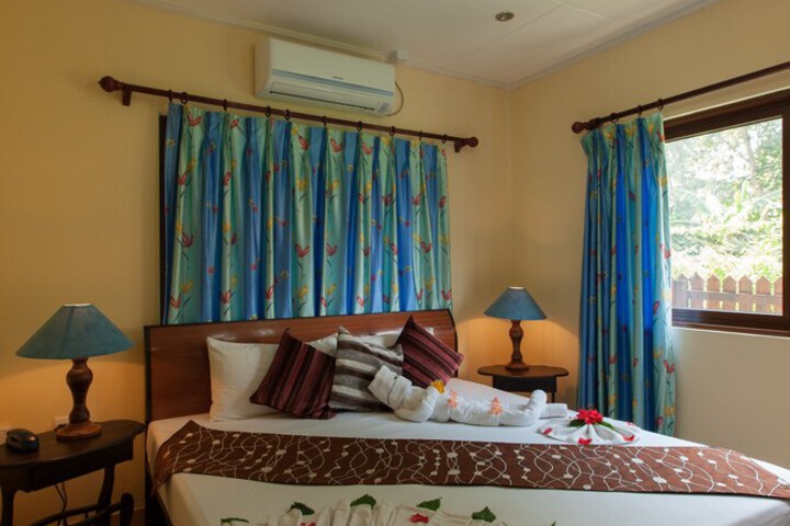 Room 8 of 26