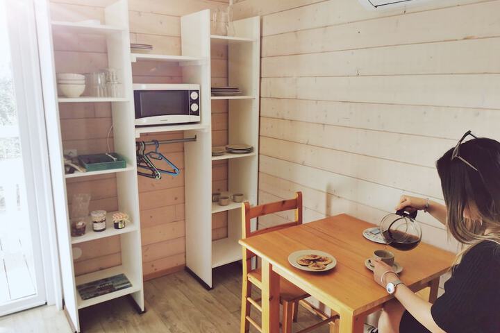Room 8 of 35