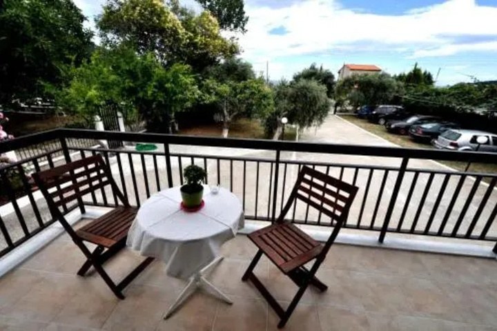 Terrace/Patio 7 of 18