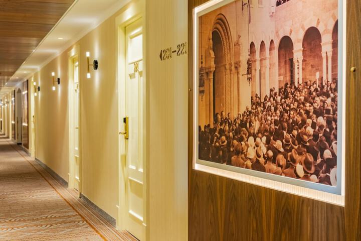 Ballroom/Hall 50 of 66