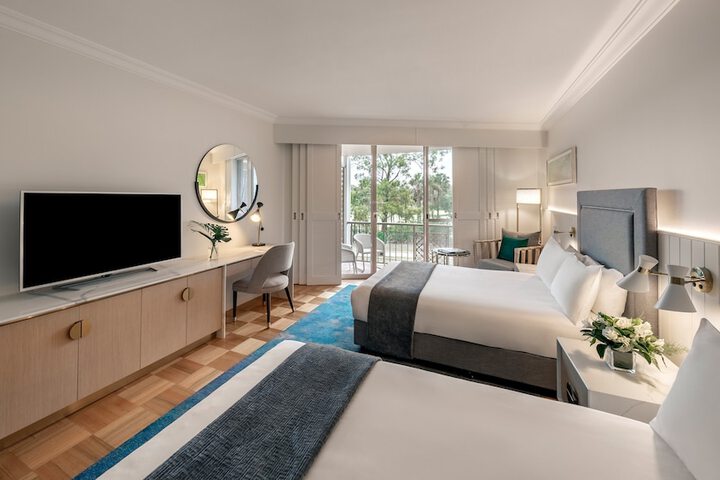 Room 20 of 168