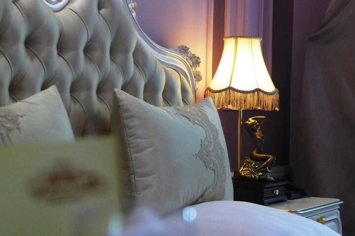 Room 9 of 56
