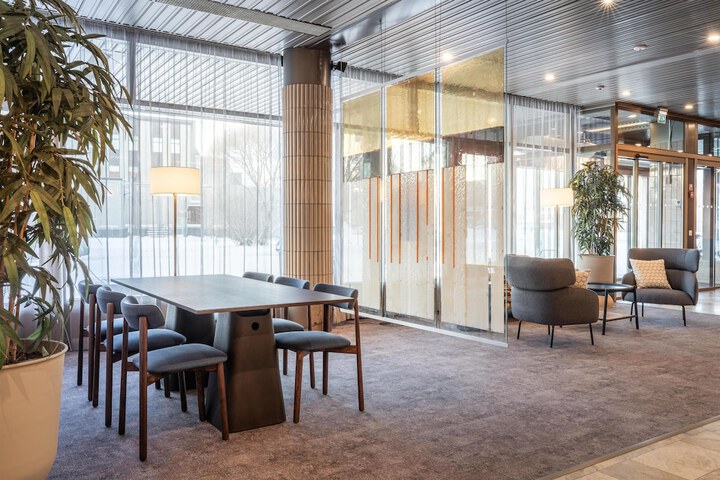 Lobby Entry