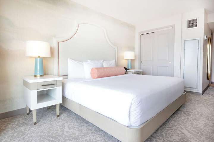 Room 9 of 45