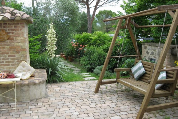 Terrace/Patio 10 of 11