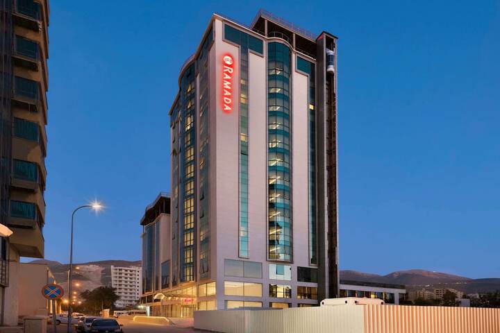Hotel 48 of 50