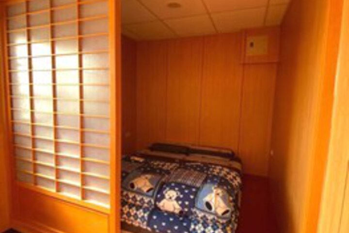 Room 23 of 30