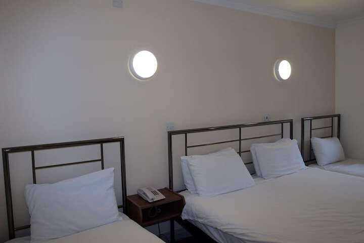 Room 113 of 236