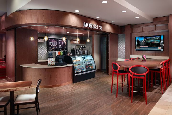 Breakfast/Coffee Service 128 of 146