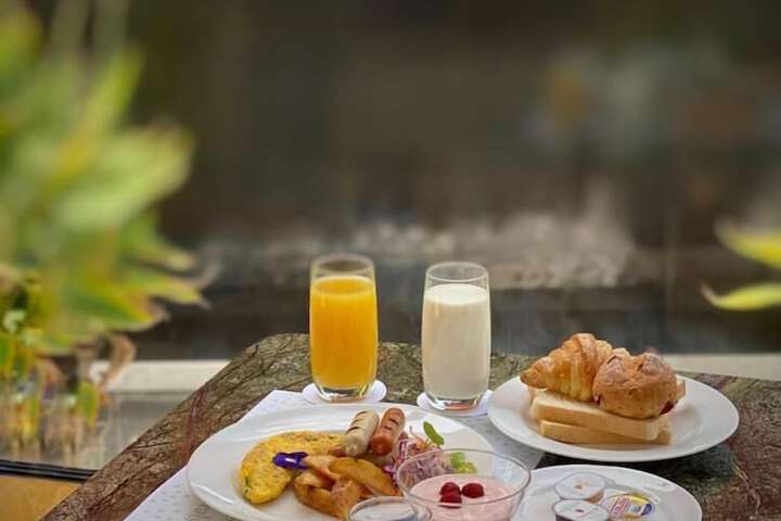 Breakfast area