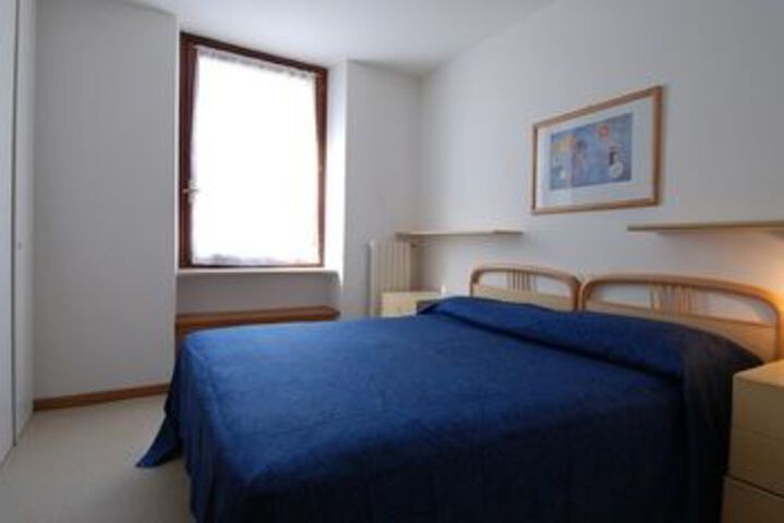 Room 44 of 93
