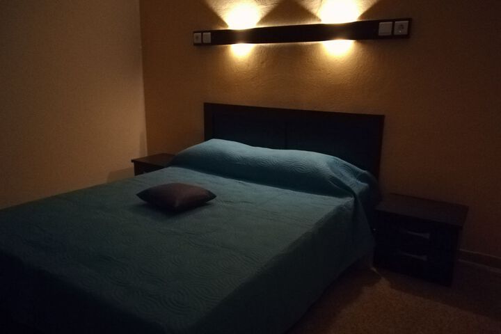 Room 8 of 26