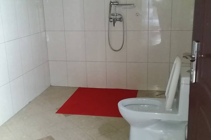 Room 62 of 86
