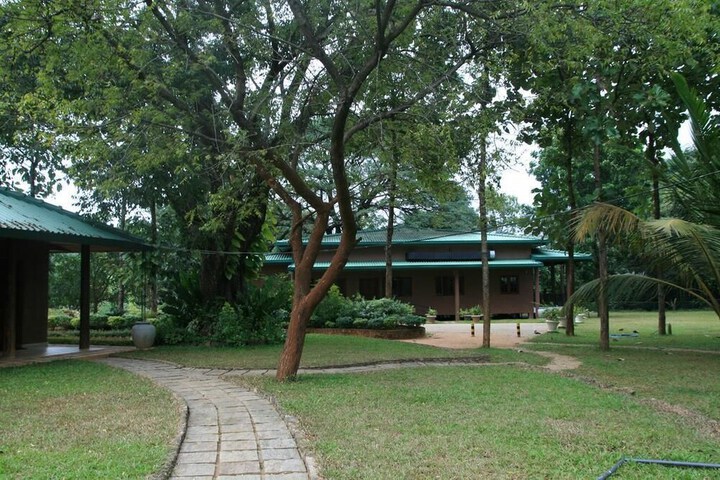 Property Grounds 26 of 49