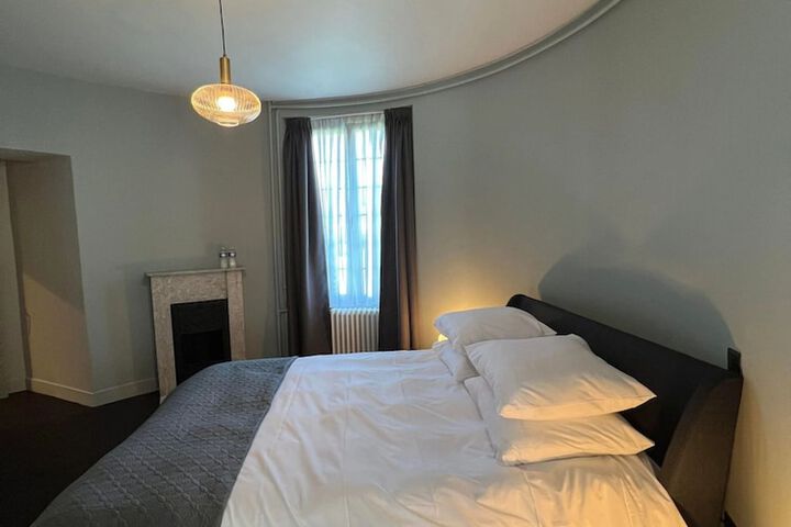 Room 33 of 56
