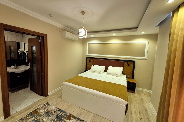 Room 8 of 58