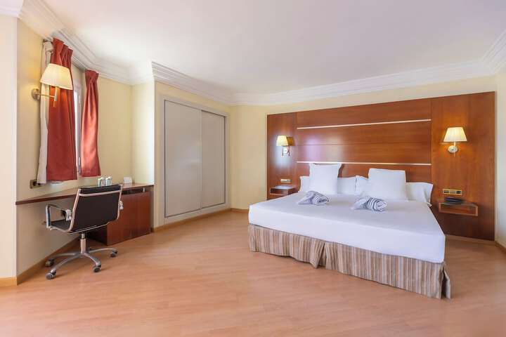 Room 11 of 47