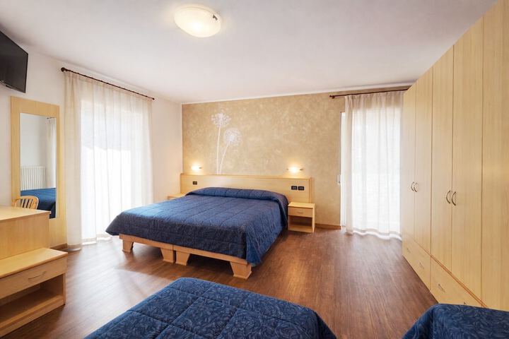 Room 55 of 117