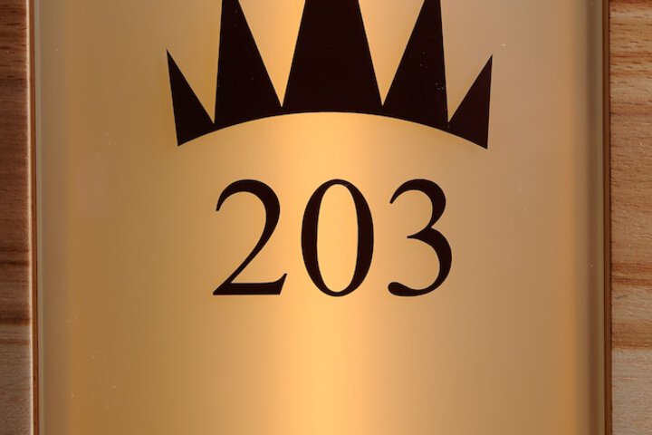 Room 12 of 49