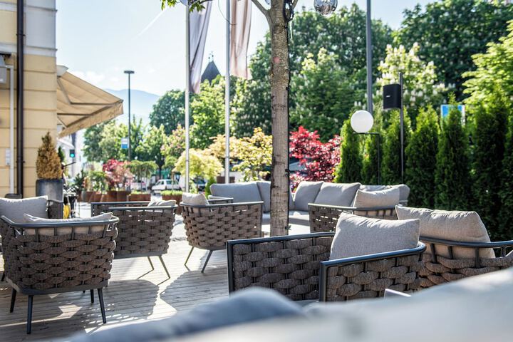 Terrace/Patio 53 of 57