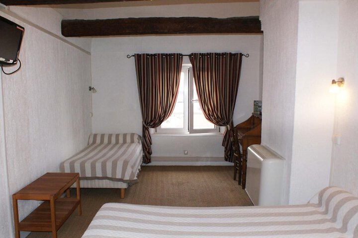 Room 16 of 43
