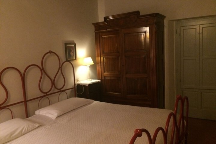Room 21 of 85