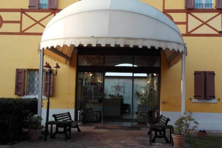 Hotel 65 of 68