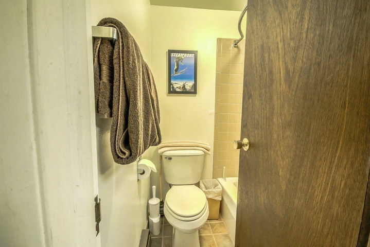 Room 8 of 22