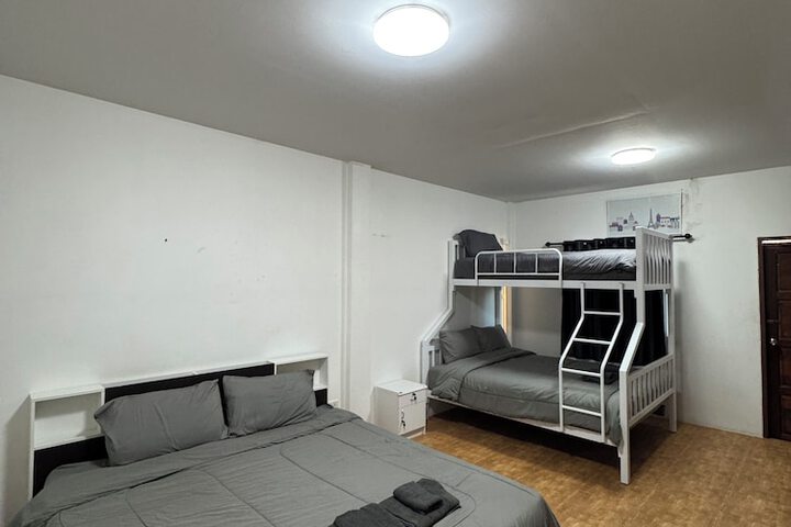 Room 12 of 56