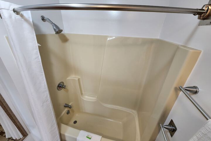 1 Double Bed (5 of 24)