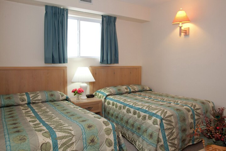 Room 16 of 40