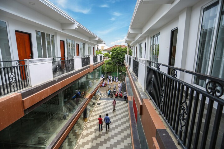 BUSINESS LOUNGE BY GTC HOTEL