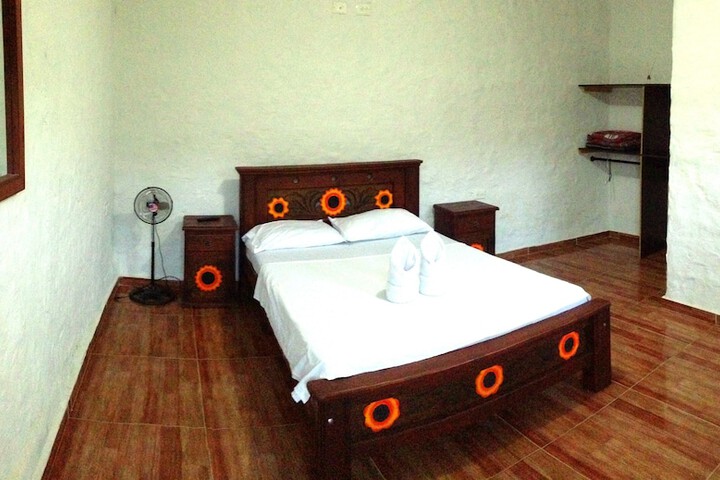 Room 31 of 100