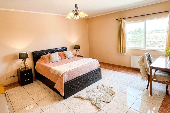 Room 14 of 42