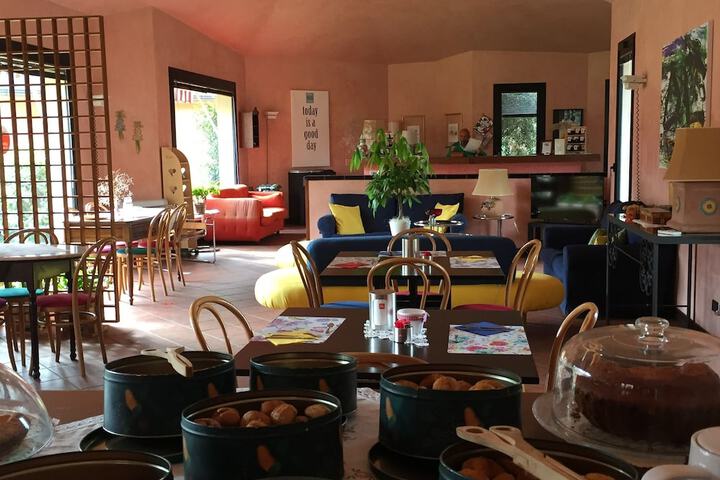 Dining 46 of 61