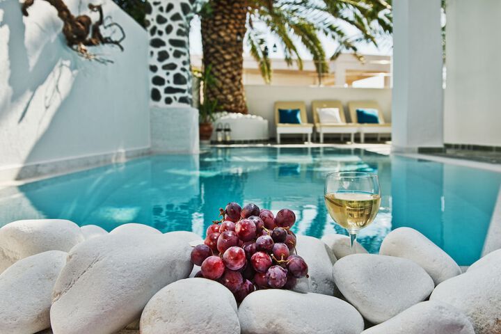 Pool 47 of 60