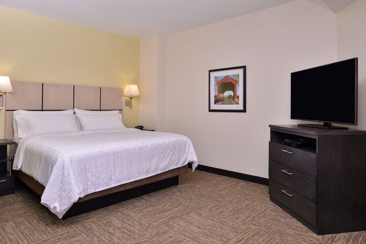 Room 15 of 61