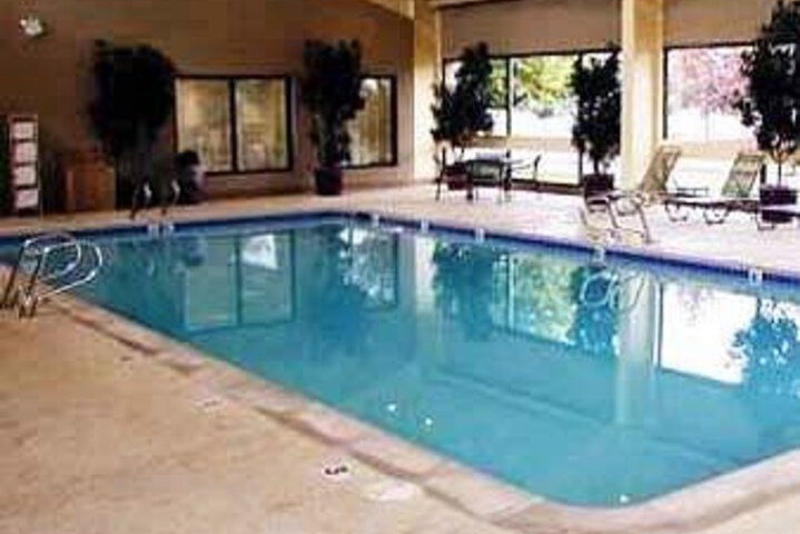 Pool 11 of 29