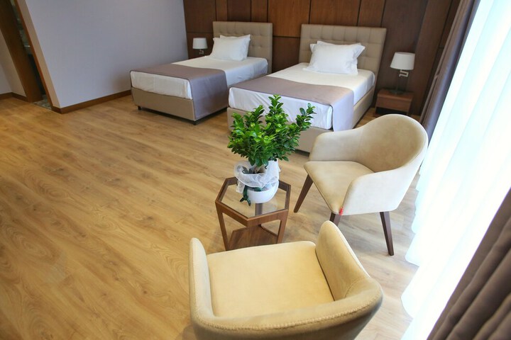 Room 7 of 22